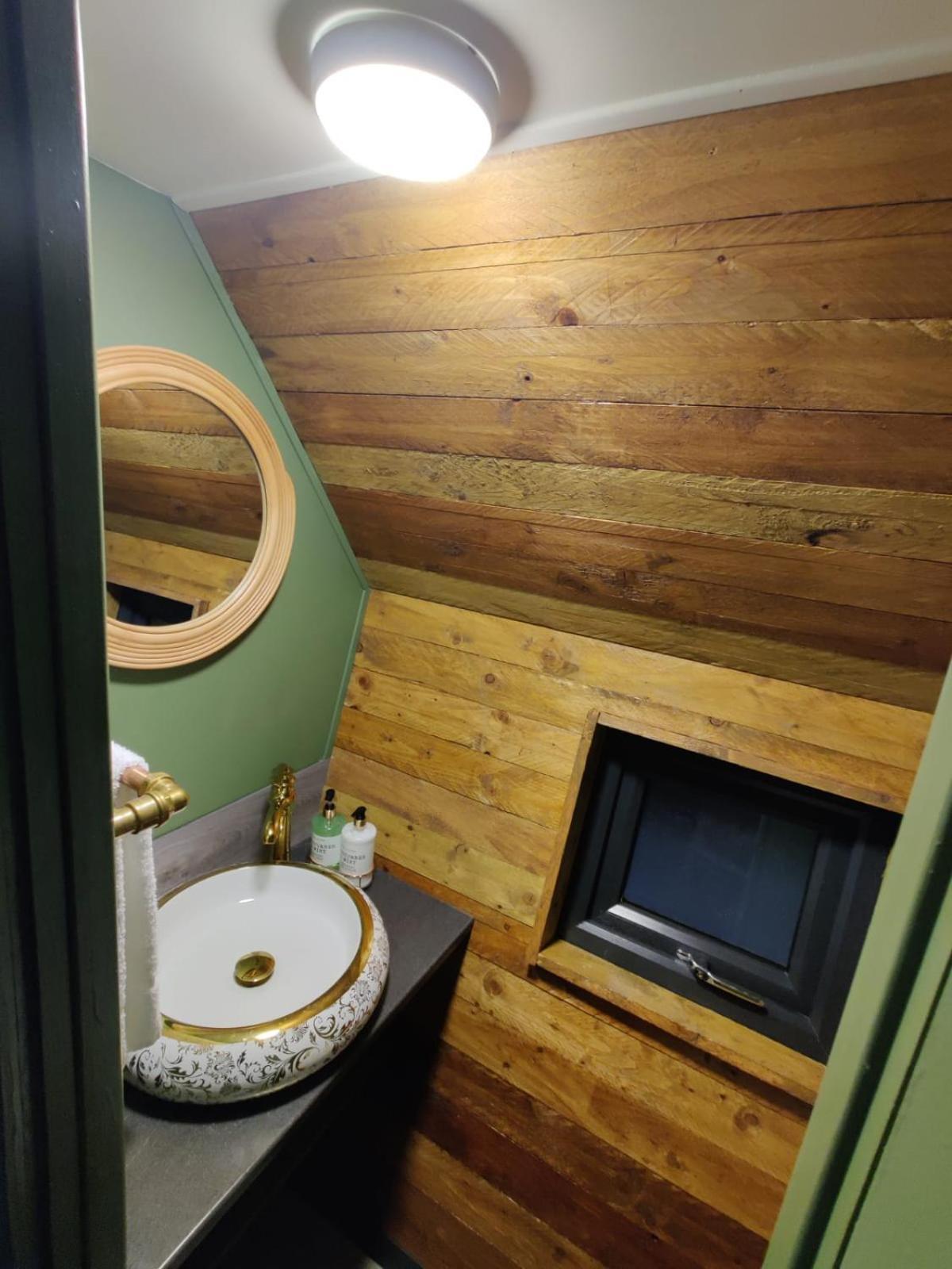 Glasson Glamping Farm Athlone Exteriör bild