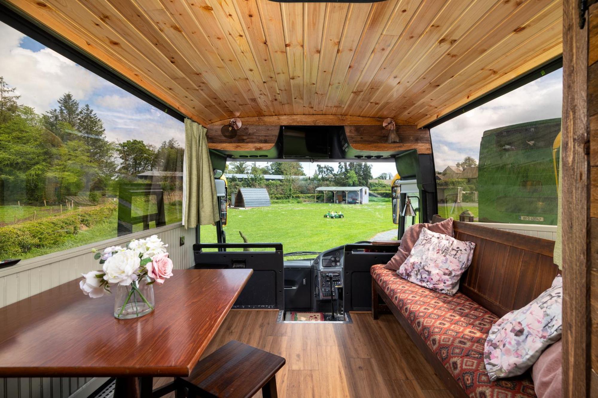 Glasson Glamping Farm Athlone Exteriör bild