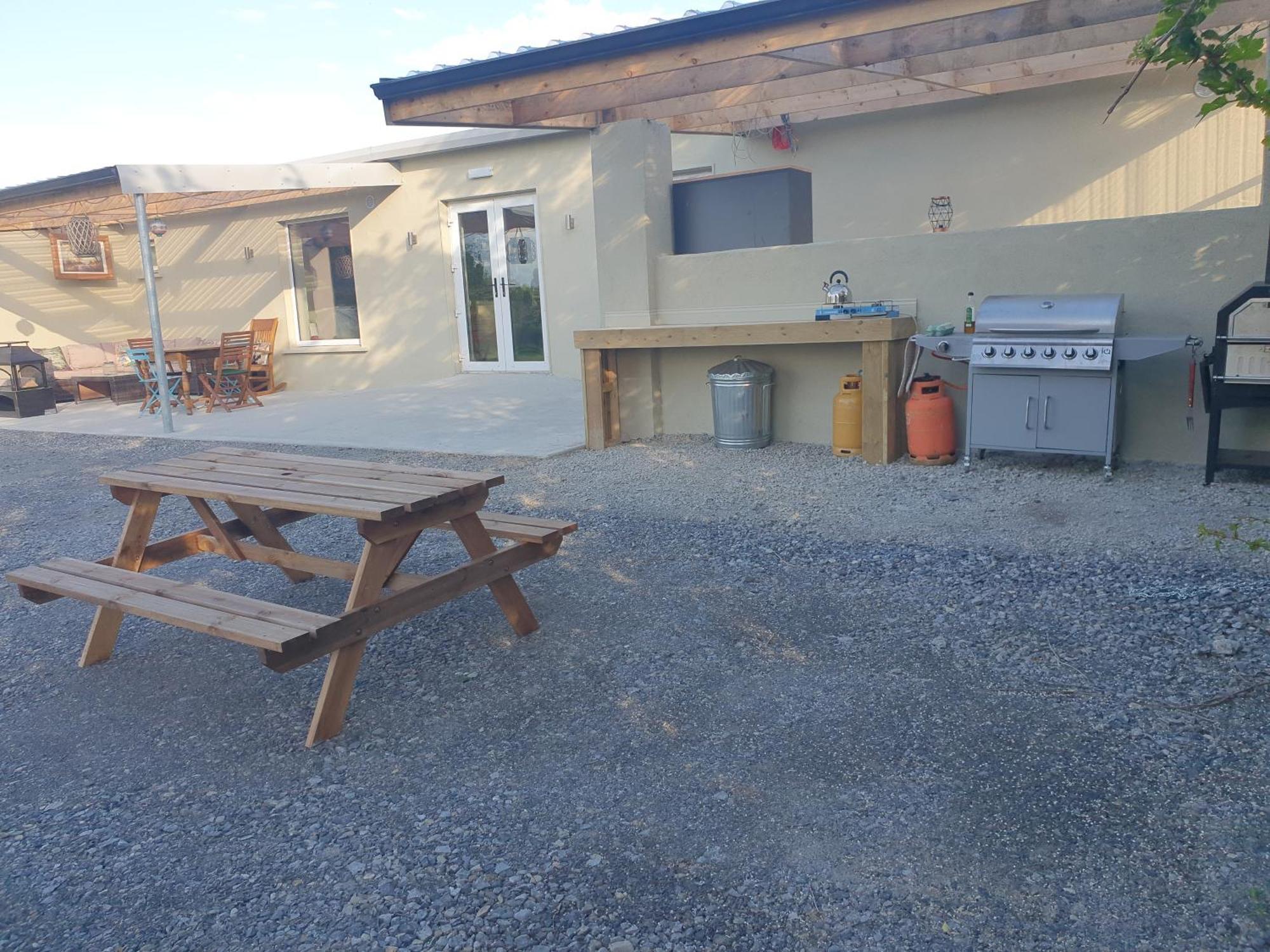 Glasson Glamping Farm Athlone Exteriör bild